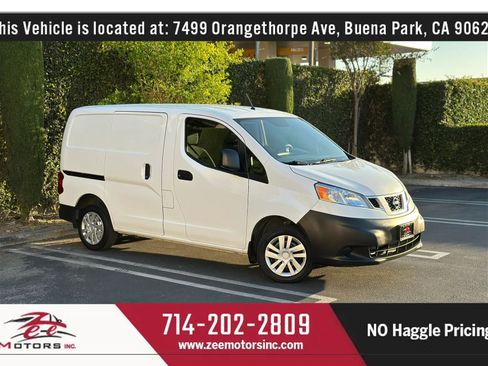 Used 2017 Nissan NV200 S FWD image 1
