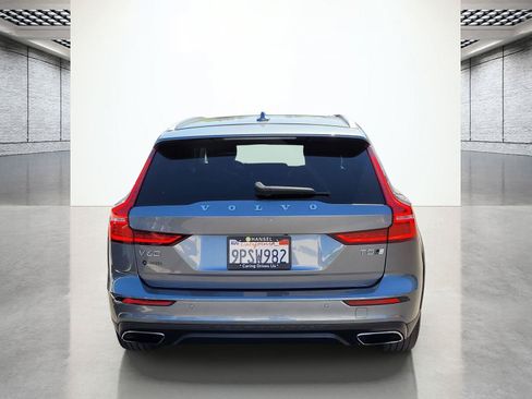 Used 2021 Volvo V60 T5 Cross Country w/ Climate Package AWD/4WD image 8