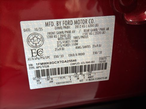 Used 2026 Ford Explorer ST AWD/4WD image 39