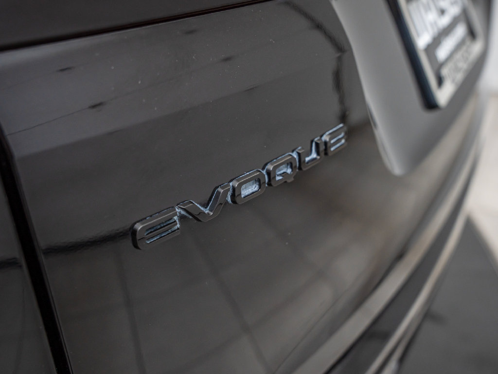 Used 2022 Land Rover Range Rover Evoque R-Dynamic SE AWD/4WD image 20