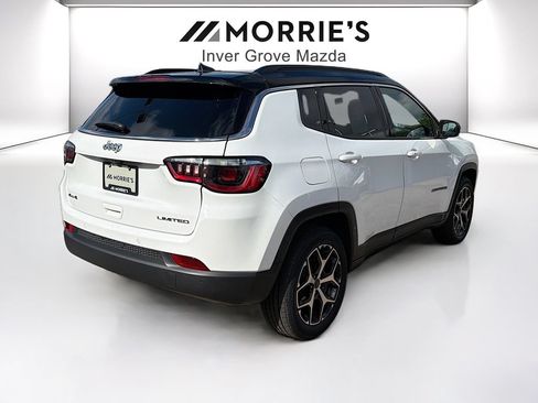 Used 2025 Jeep Compass Limited AWD/4WD image 5