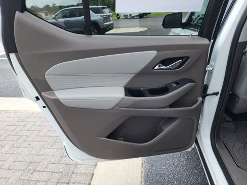 Used 2019 Chevrolet Traverse Premier w/ Driver Confidence II Package image 15