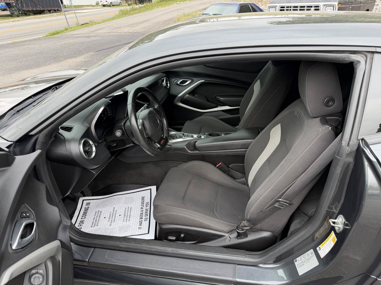 Used 2018 Chevrolet Camaro SS RWD image 11