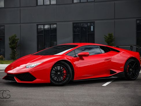 Used 2015 Lamborghini Huracan LP 610-4 AWD/4WD image 4