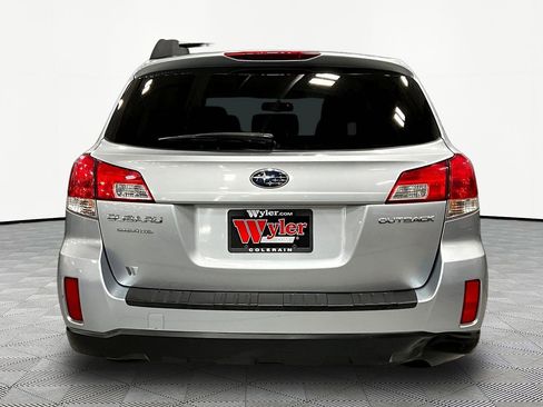 Used 2012 Subaru Outback 2.5i Premium AWD/4WD image 5
