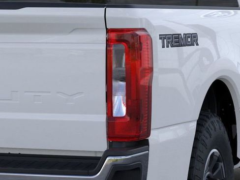 New 2026 Ford F250 XLT w/ Tremor Off-Road Package image 21