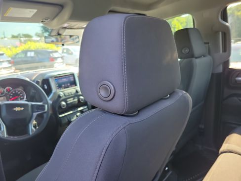 Used 2021 Chevrolet Silverado 1500 LT w/ Bed Protection Package AWD/4WD image 12
