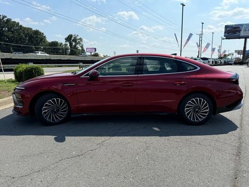 New 2025 Hyundai Sonata SEL image 4