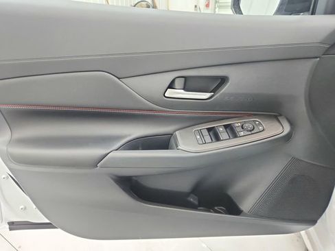 New 2026 Nissan Sentra SR w/ Floor Mat Package image 30