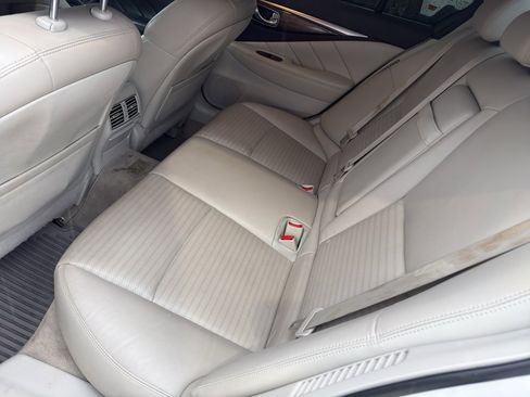 Used 2014 INFINITI Q50 Sport w/ Deluxe Technology Package image 10