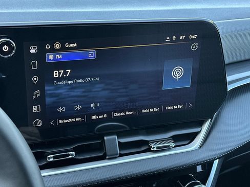 New 2026 Chevrolet Equinox LT FWD image 18