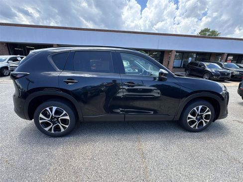 New 2026 MAZDA CX-5 Preferred AWD/4WD image 8