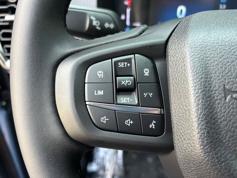 Used 2025 Ford Ranger XLT w/ Equipment Group 301A High image 21