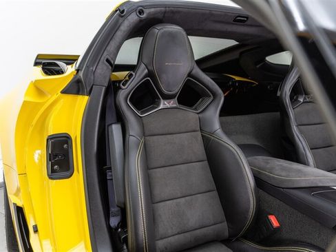 Used 2016 Chevrolet Corvette Z06 w/ C7.r Special Edition RWD image 59