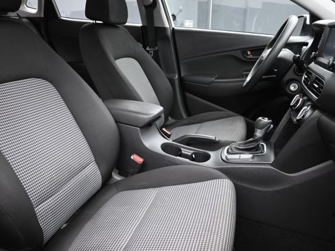 Used 2020 Hyundai Kona SE image 27