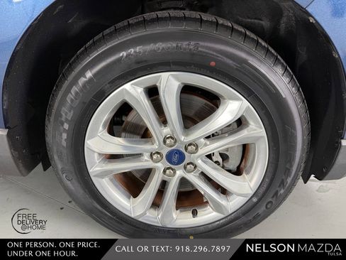 Used 2017 Ford Edge Titanium w/ Equipment Group 301A AWD/4WD image 13