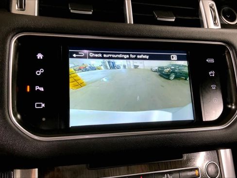 Used 2016 Land Rover Range Rover Sport SE AWD/4WD image 27