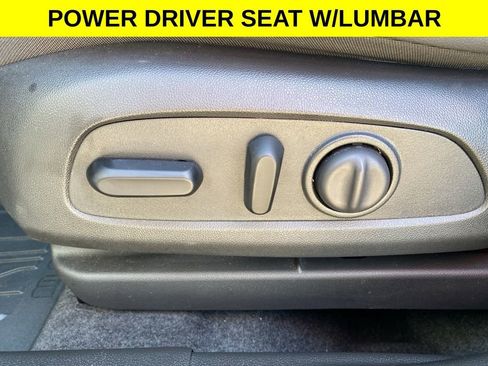 Used 2025 Chevrolet Trax ACTIV w/ Driver Confidence Package FWD image 11