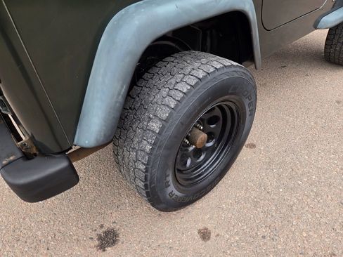 Used 1997 Jeep Wrangler Sport image 10