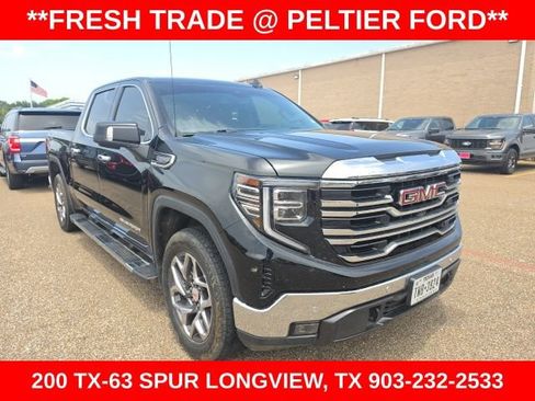 Used 2022 GMC Sierra 1500 SLT AWD/4WD image 1