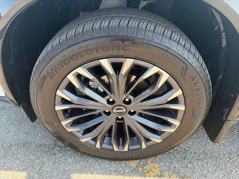 Used 2026 Nissan Rogue Platinum w/ Platinum Premium Package AWD/4WD image 10