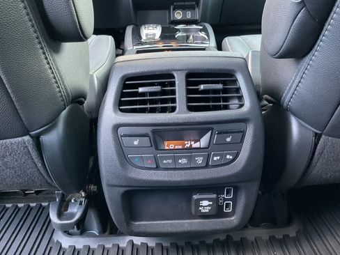 Used 2021 Honda Passport Touring image 13