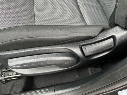 Used 2025 Kia Soul LX w/ LX Technology Package image 22