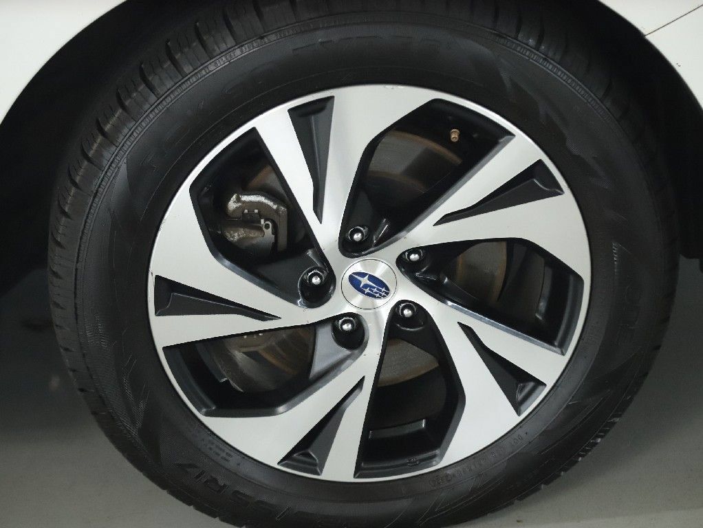 Used 2024 Subaru Legacy Premium AWD/4WD image 10