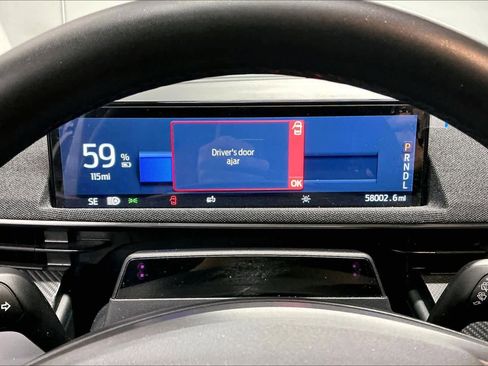 Used 2021 Ford Mustang Mach-E Premium image 22