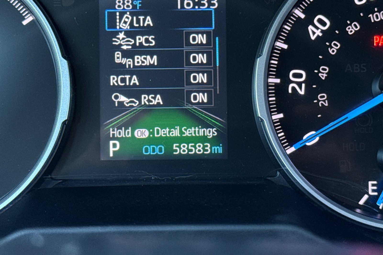 Used 2021 Toyota RAV4 XLE w/ XLE Grade Weather Package AWD/4WD image 24
