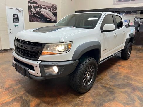 Used 2019 Chevrolet Colorado ZR2 w/ Colorado ZR2 Bison Edition image 5