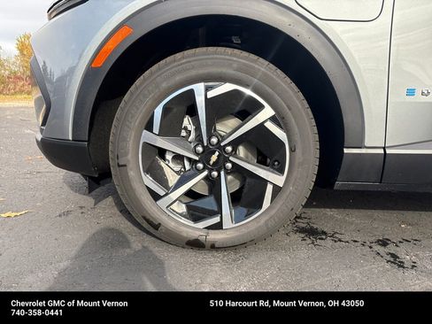 New 2026 Chevrolet Equinox EV LT w/ LPO, All-Weather Mat Package FWD image 29