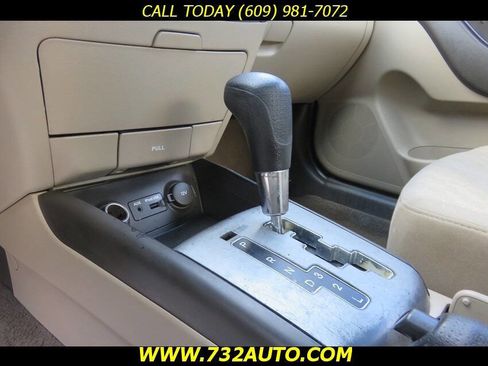 Used 2010 Hyundai Elantra GLS image 13