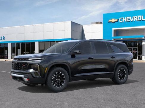 New 2026 Chevrolet Traverse Z71 w/ LPO, Floor Liner Package image 2