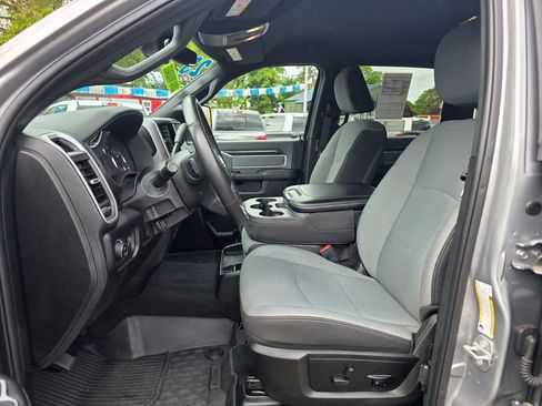 Used 2023 RAM 2500 Big Horn w/ Level 1 Equipment Group AWD/4WD image 4