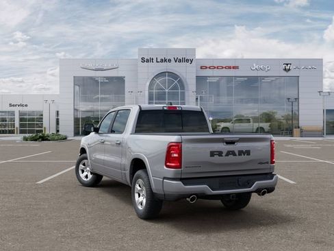 New 2026 RAM 1500 Big Horn AWD/4WD image 4