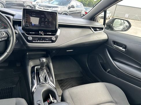 Used 2025 Toyota Corolla SE FWD image 20