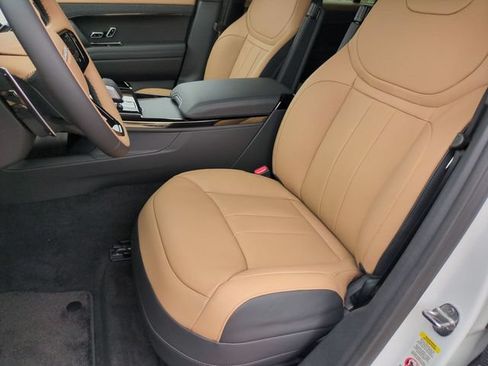 New 2026 Land Rover Range Rover Sport Dynamic SE AWD/4WD image 12