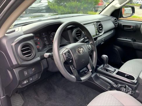Used 2021 Toyota Tacoma SR AWD/4WD image 17