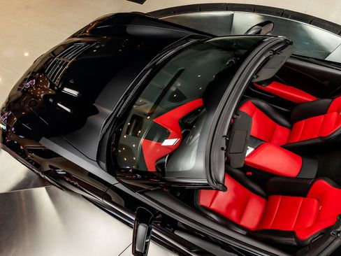 Used 2017 Chevrolet Corvette Z06 image 37