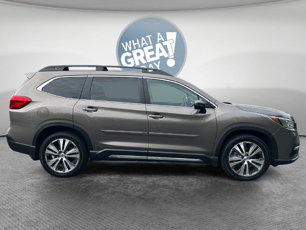 Used 2021 Subaru Ascent Limited w/ Technology Package AWD/4WD image 2