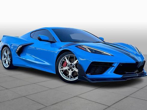 Used 2020 Chevrolet Corvette 3LT w/ 3LT Preferred Equipment Group image 3