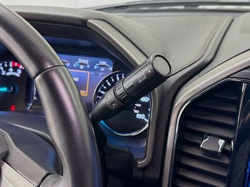 Used 2022 Ford F350 Platinum AWD/4WD image 17