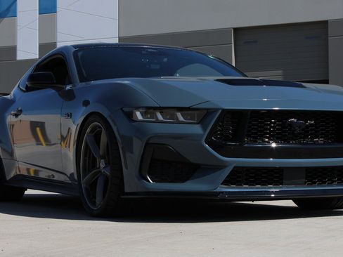 Used 2024 Ford Mustang GT w/ GT Performance Package RWD image 5