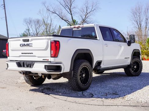 Used 2022 GMC Sierra 3500 AT4 w/ AT4 Premium Plus Package image 7
