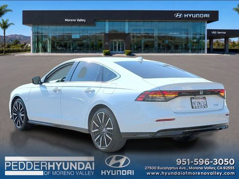 Used 2023 Honda Accord Touring image 7