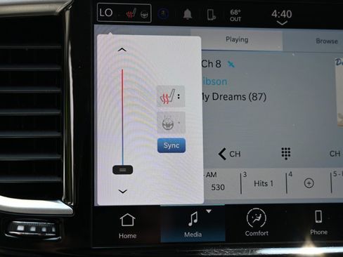 Used 2024 Chrysler Pacifica Touring-L FWD image 28