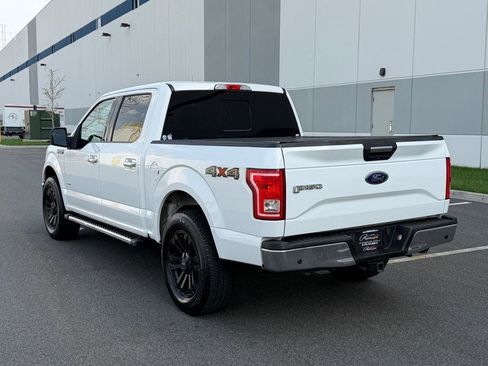 Used 2016 Ford F150 XLT w/ Equipment Group 302A Luxury image 8