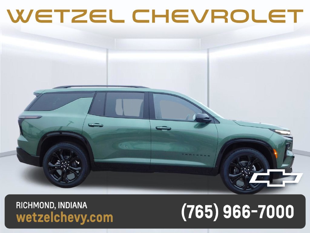 New 2027 Chevrolet Traverse RS w/ LPO, Floor Liner Package FWD image 2
