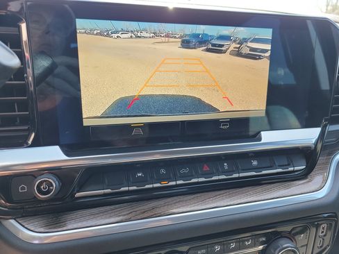 Used 2025 Chevrolet Silverado 1500 LT image 31